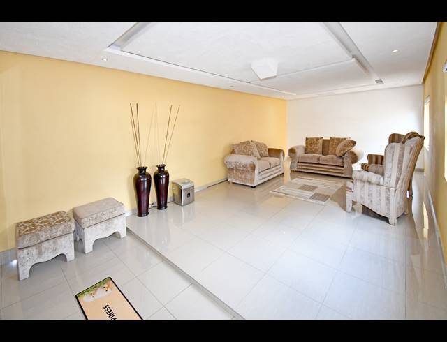 3 BEDROOM HOUSE FOR SALE IN BRAMLEY